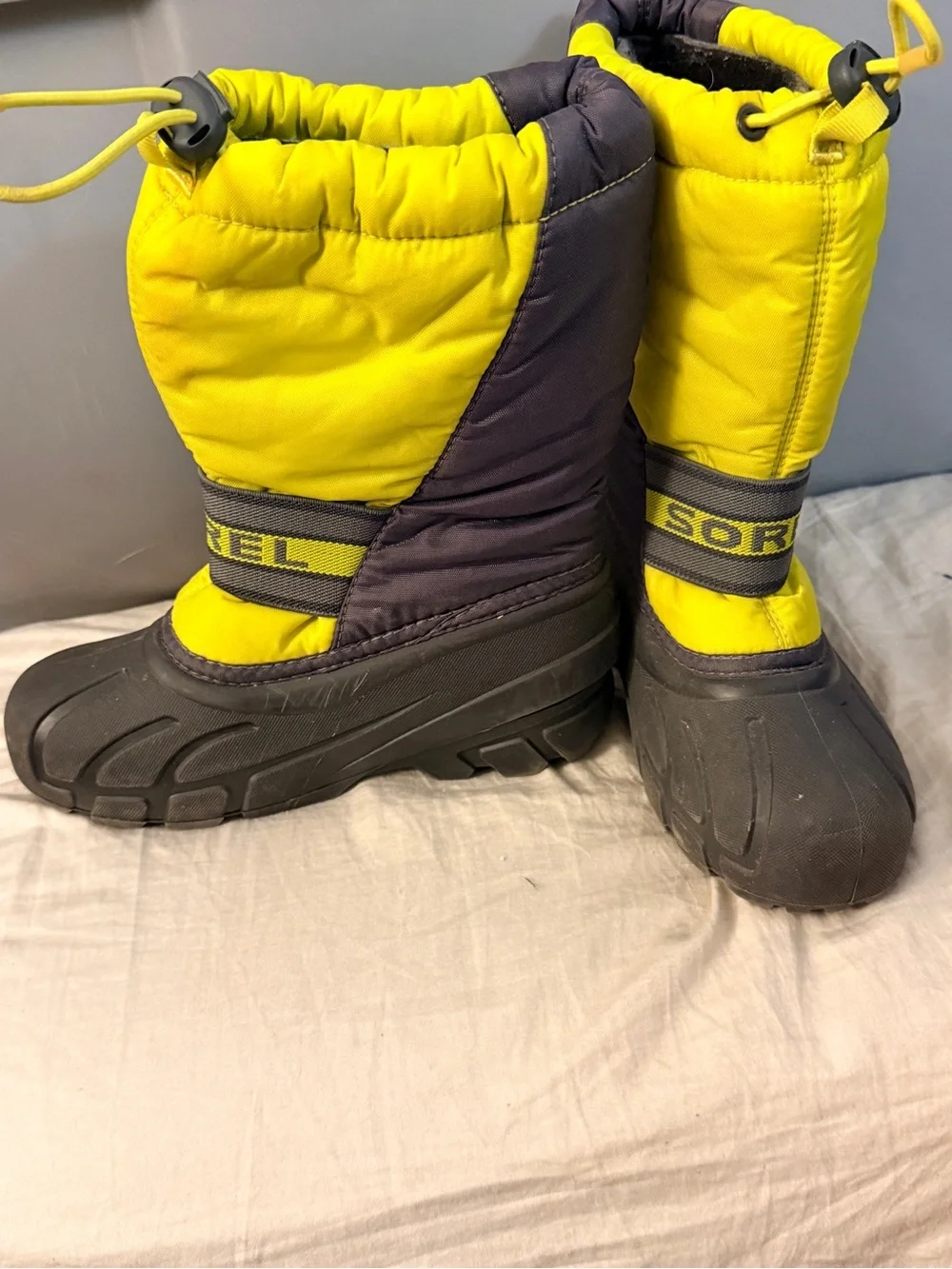Sorel Yellow and Black Winter Boot